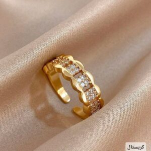 IMG_20260826_203057_347 خاتم ذهبي كرستال مقاوم للصدأ، قابل للتصغير والتكبير
