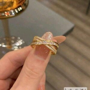 IMG_20260826_203554_630 خاتم ذهبي فولاذ مقاوم للصدأ مرصع بحجر الراين، قابل للاصغير والتكبير